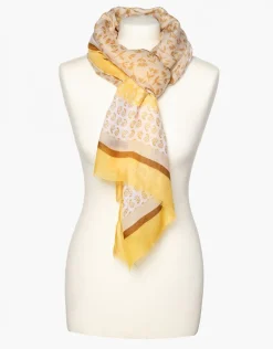 Foulard jaune imprimé