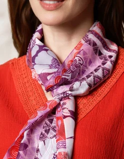 Foulard motif violet