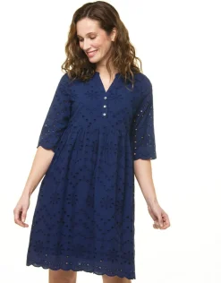 Robe bleu broderies