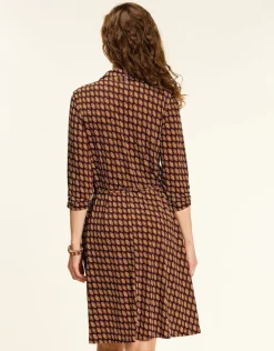 Robe bordeaux doré