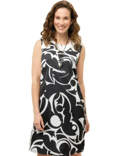 Robe chic noire en satin