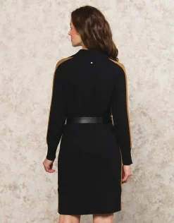 Robe pull noire ceinturée